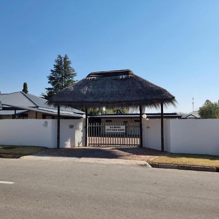 La Belle Guesthouse Parys Luaran gambar
