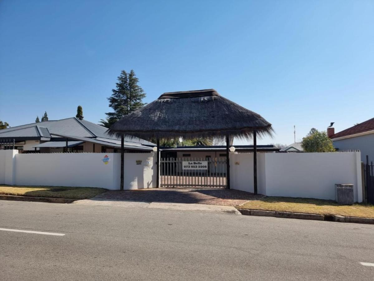 La Belle Guesthouse Parys Luaran gambar